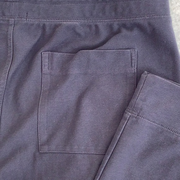 GAP Dark Gray Sweatpants - Picture 2 of 8